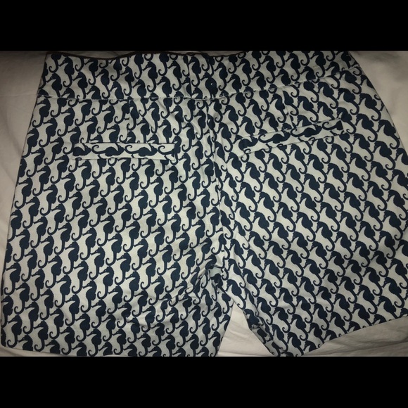 Women’s Shorts - Picture 5 of 6